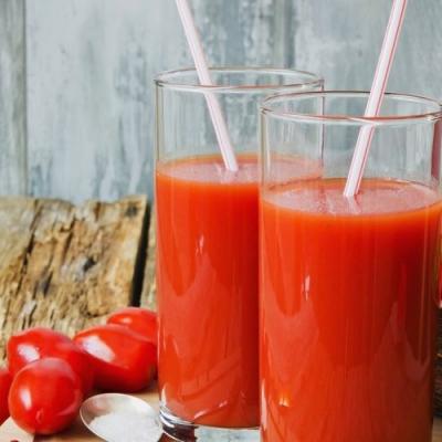 Một ly nước ép này mỗi ngày giúp giảm cả cholesterol và huyết áp cao